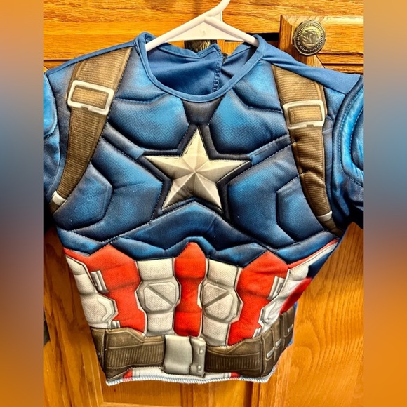 Marvel Avengers Captain America Half costume - Picture 2 of 5